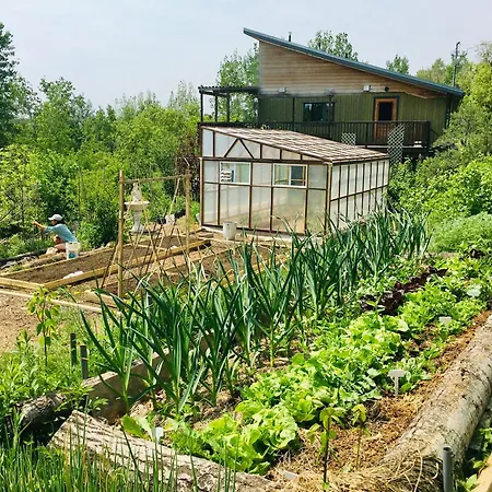 Studio Ecologique Des Jardins De Maia Portneuf Exterior photo